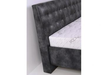 Čalúnená posteľ Laura