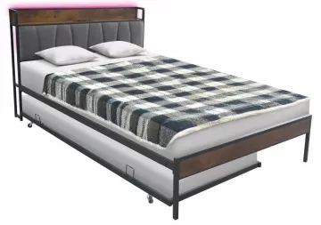 Kovov� poste� s �al�nen�m Nordo